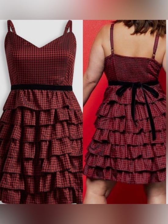 Betsey Johnson Dresses & Skirts - Torrid/ Betsy Johnson tiered houndstooth dress